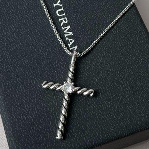 Used David Yurman Women's Classic Cross Pendant Necklace in Sterling Silver